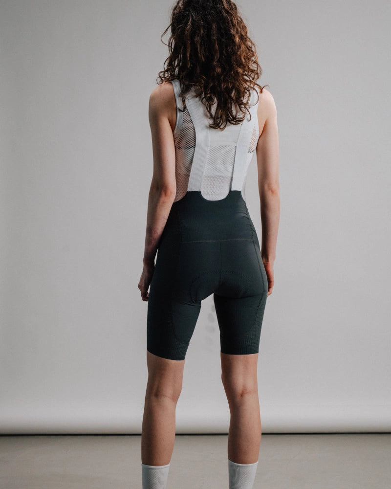 Women's Echelon Ultralight Bib Shorts