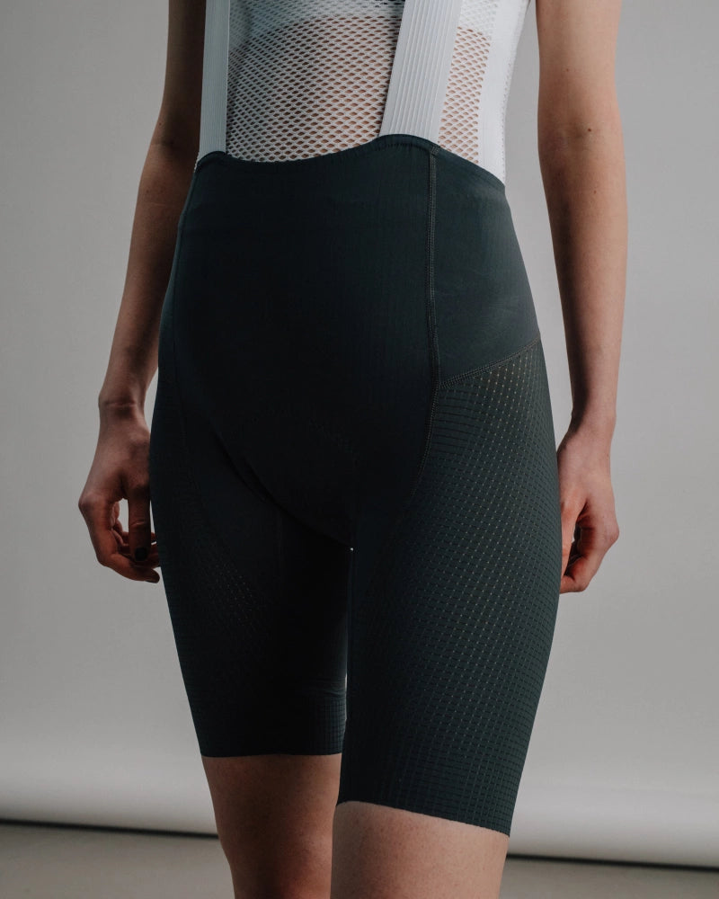 Women's Echelon Ultralight Bib Shorts